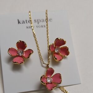 Kate Spade Freshly Picked Flower Earrings And Pendent Necklace Set